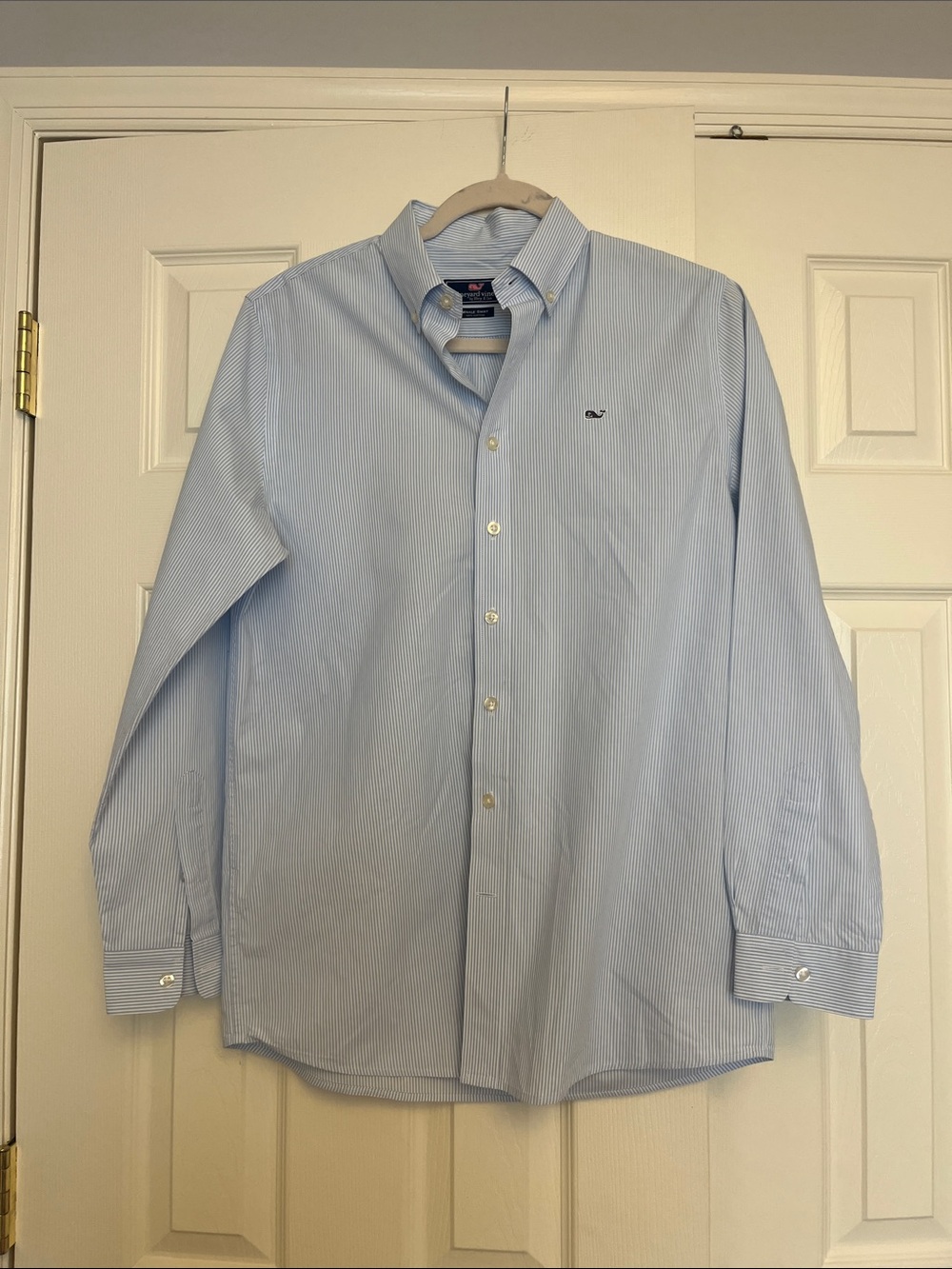 Vineyard Vines Blue and White Pinstripe Button-Down Dress Shirt